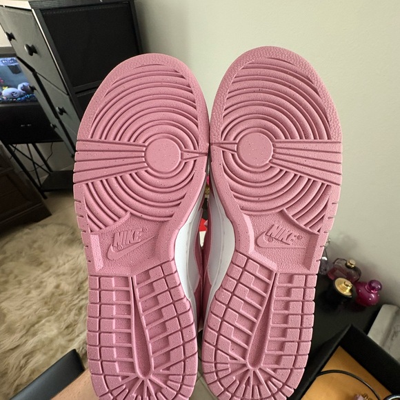 Nike Dunk Low in Pink and White - Picture 3 of 3